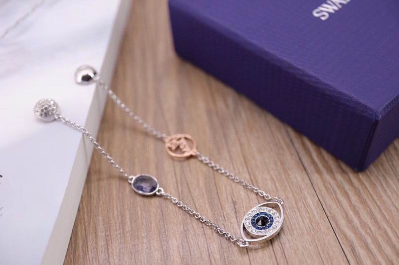 Swarovski Bracelet 03yxh47